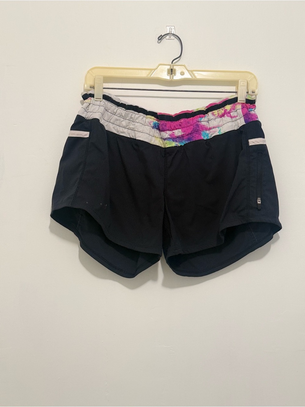 Vintage lululemon tie dye Black pace rival Shorts